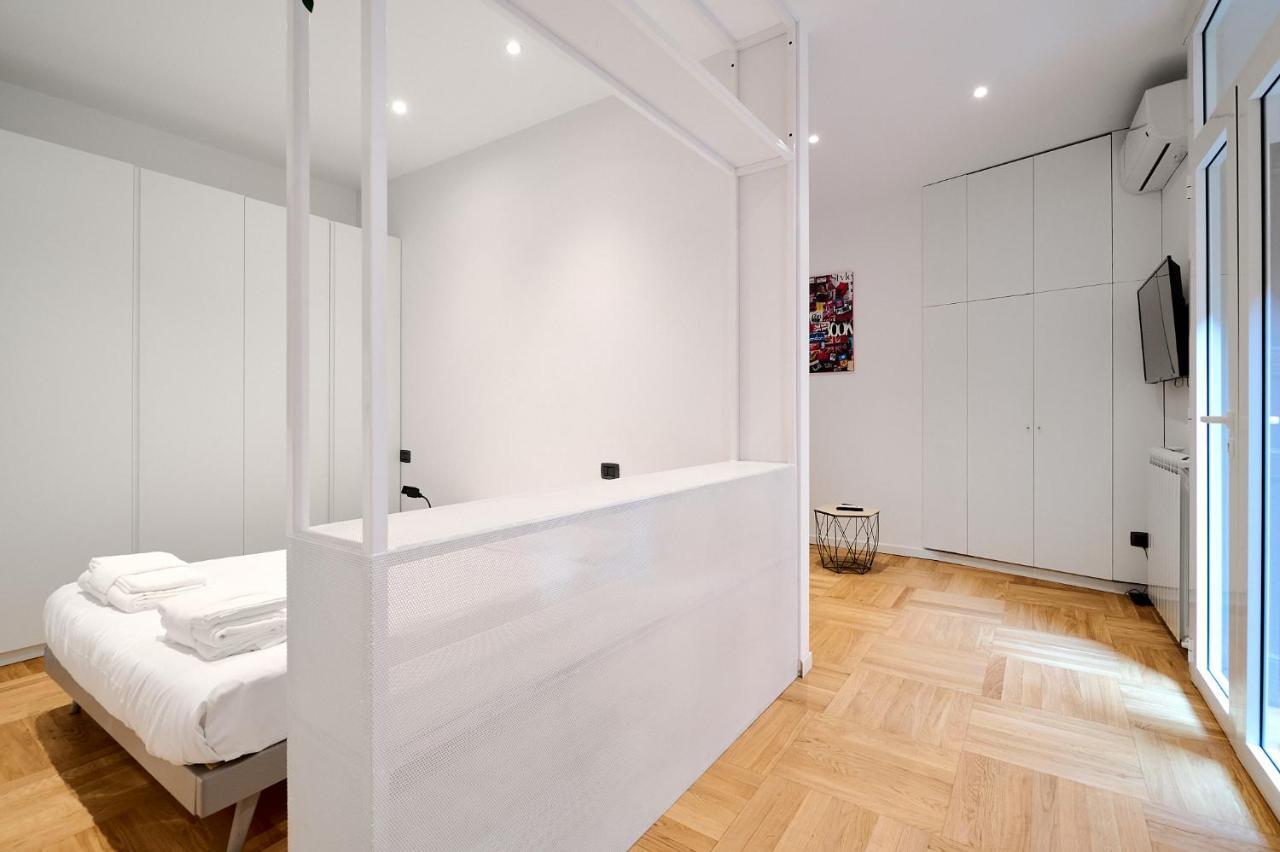 Ticinese 78 Apartment Milan Bagian luar foto